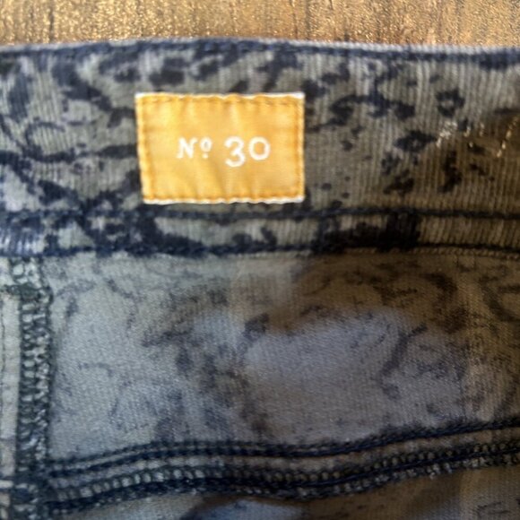 Pilcro & the Letterpress Anthropologie Green Black Floral Corduroy Jeans Size 30 - Picture 8 of 12